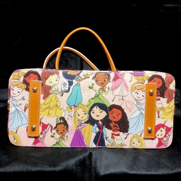 2022 Disney Parks Dooney & Bourke Animators Multi Princess Tote Bag (B) - NWT - Picture 6 of 8